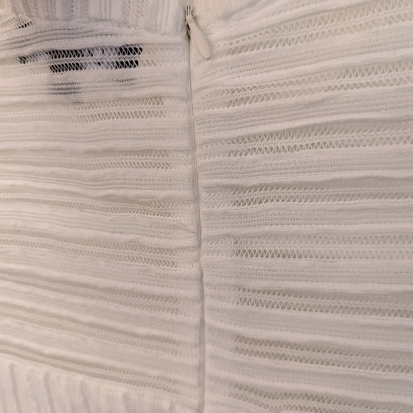 Lulu's dress - Picture 3 of 6